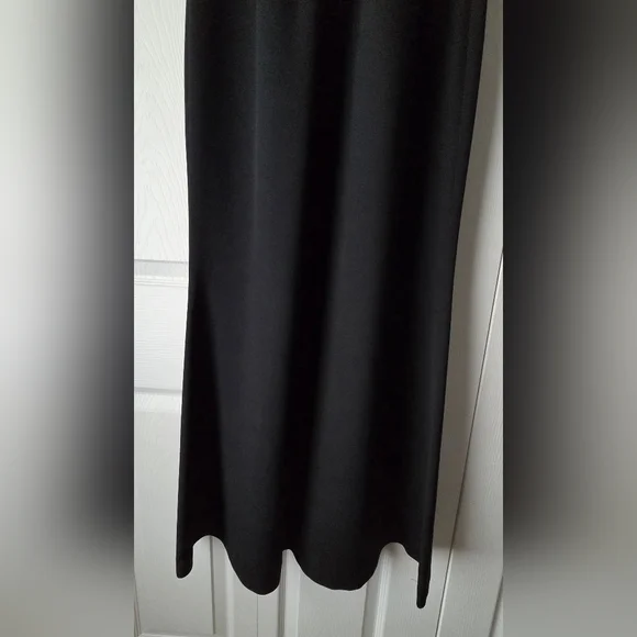 Daymor Couture Black Jeweled Halter Pelpum Evening Gala Gown Size 10 - Picture 7 of 12